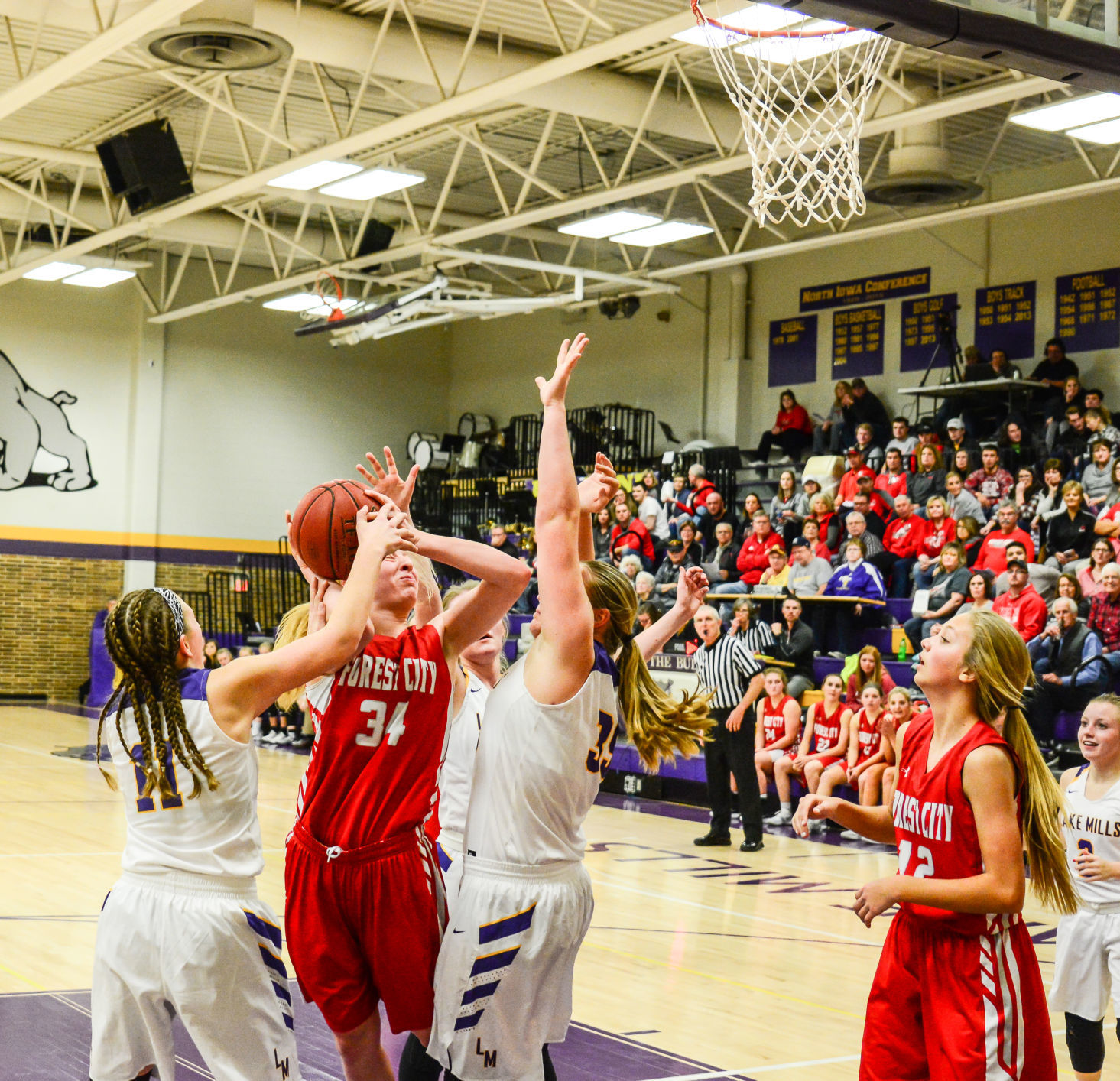 FC GBB vs. LM 13